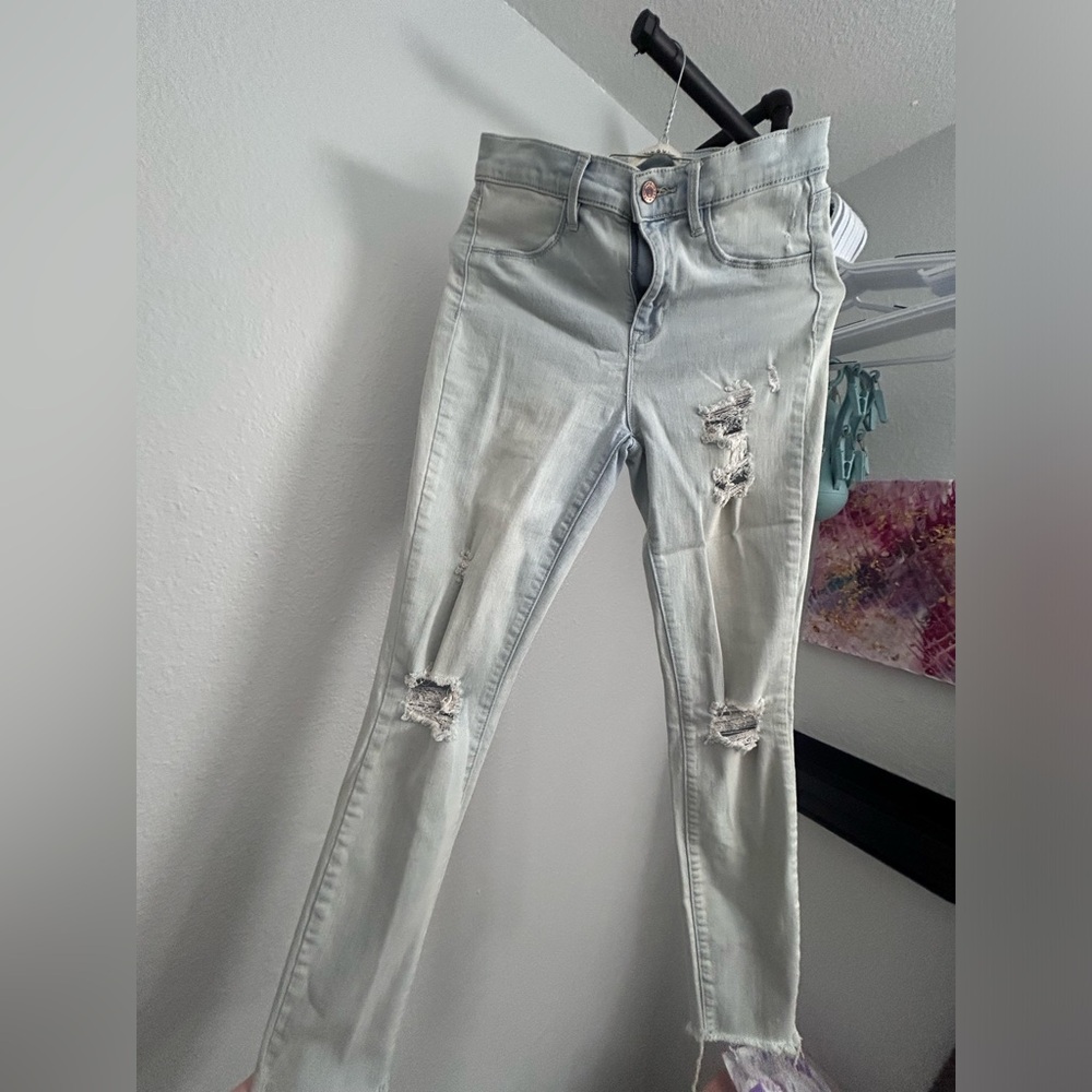 Pacsun ankle leggings size 27 ripped.